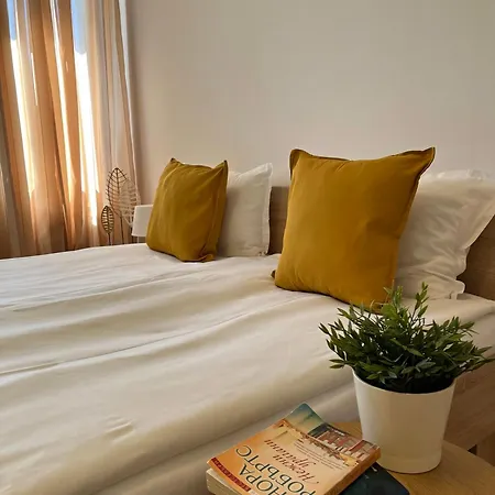 Flora Park Apartament